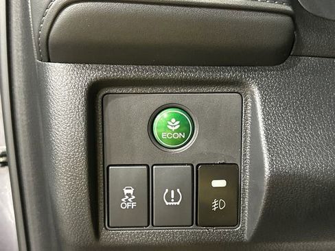 Used 2021 Honda HR-V LX image 20