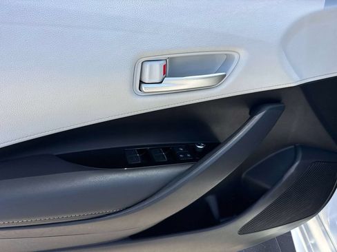 Used 2021 Toyota Corolla SE w/ Carpet Mat Package (TMS) FWD image 24
