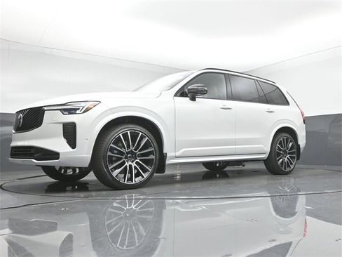 New 2026 Volvo XC90 B6 Ultra w/ Lounge Package image 41