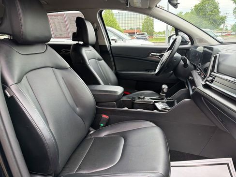 Certified 2024 Kia Sportage EX AWD/4WD image 11
