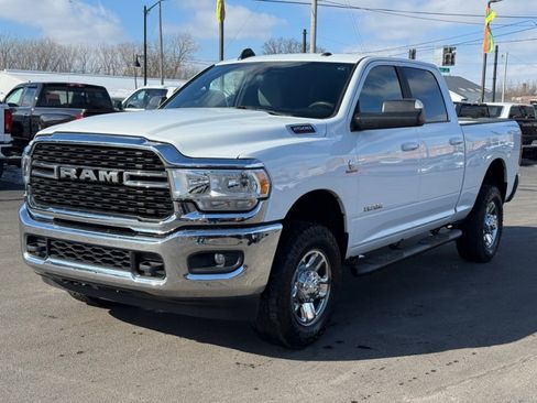 Used 2022 RAM 2500 Big Horn w/ Cold Weather Group image 4