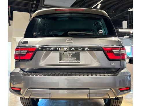 Used 2021 Nissan Armada SL w/ Captain's Chairs Package image 14