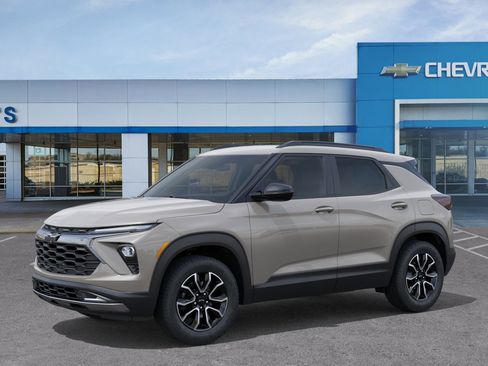 New 2026 Chevrolet TrailBlazer ACTIV w/ Convenience Package FWD image 2