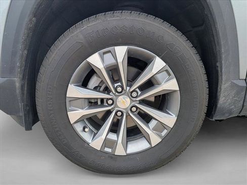 Used 2025 Chevrolet Equinox LT w/ Safety and Technology Package FWD image 19
