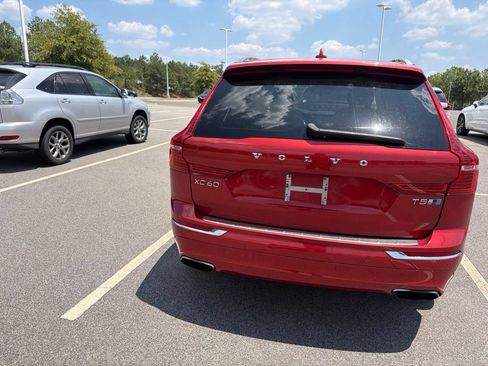 Used 2018 Volvo XC60 T5 Inscription w/ Convenience Package AWD/4WD image 10