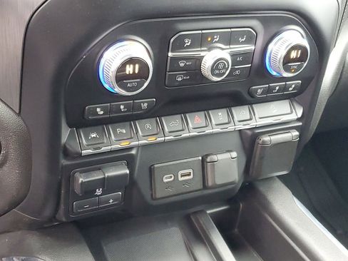 Used 2019 GMC Sierra 1500 Denali w/ Technology Package image 21