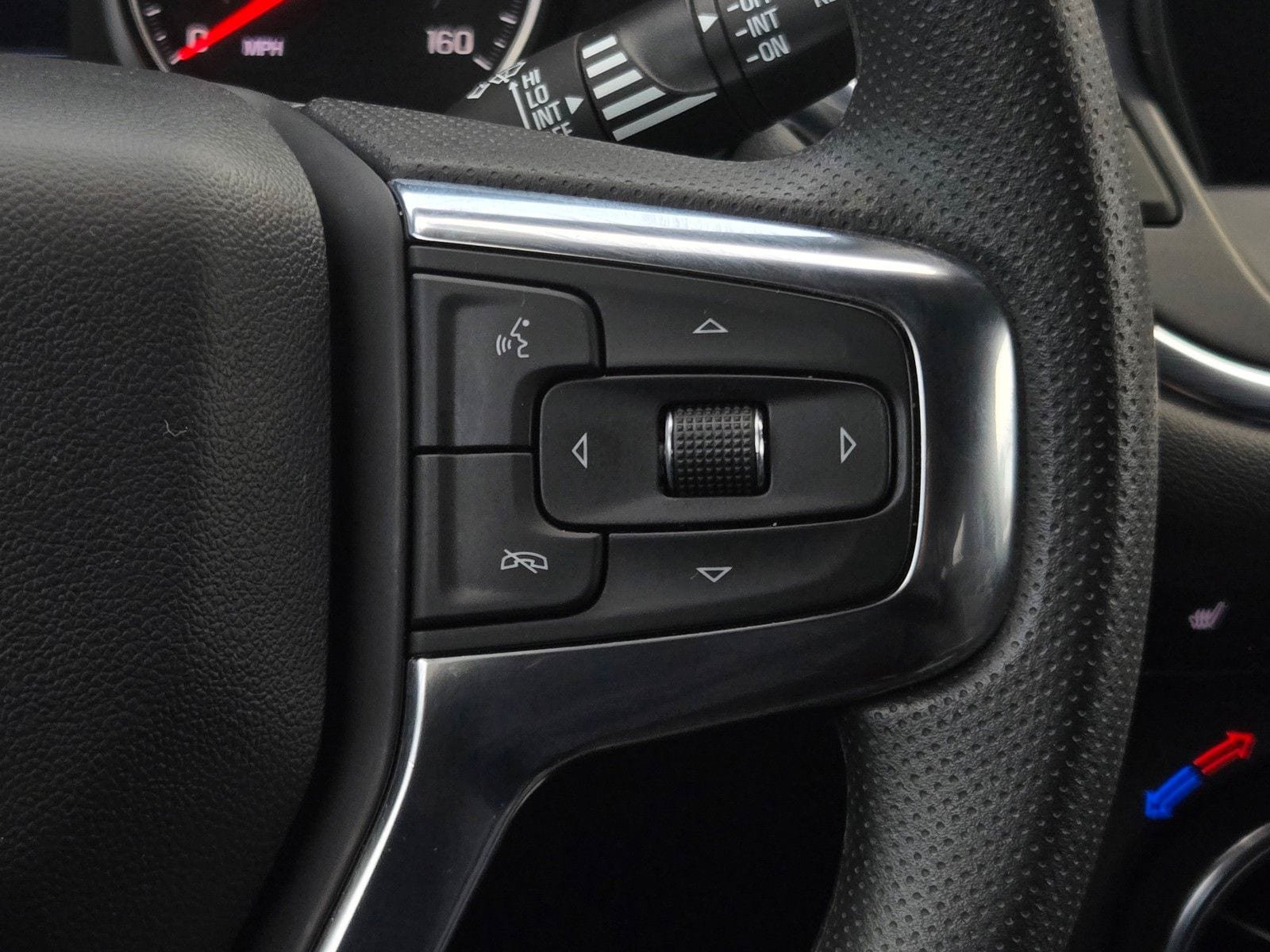 Used 2025 Chevrolet Blazer LT AWD/4WD image 20