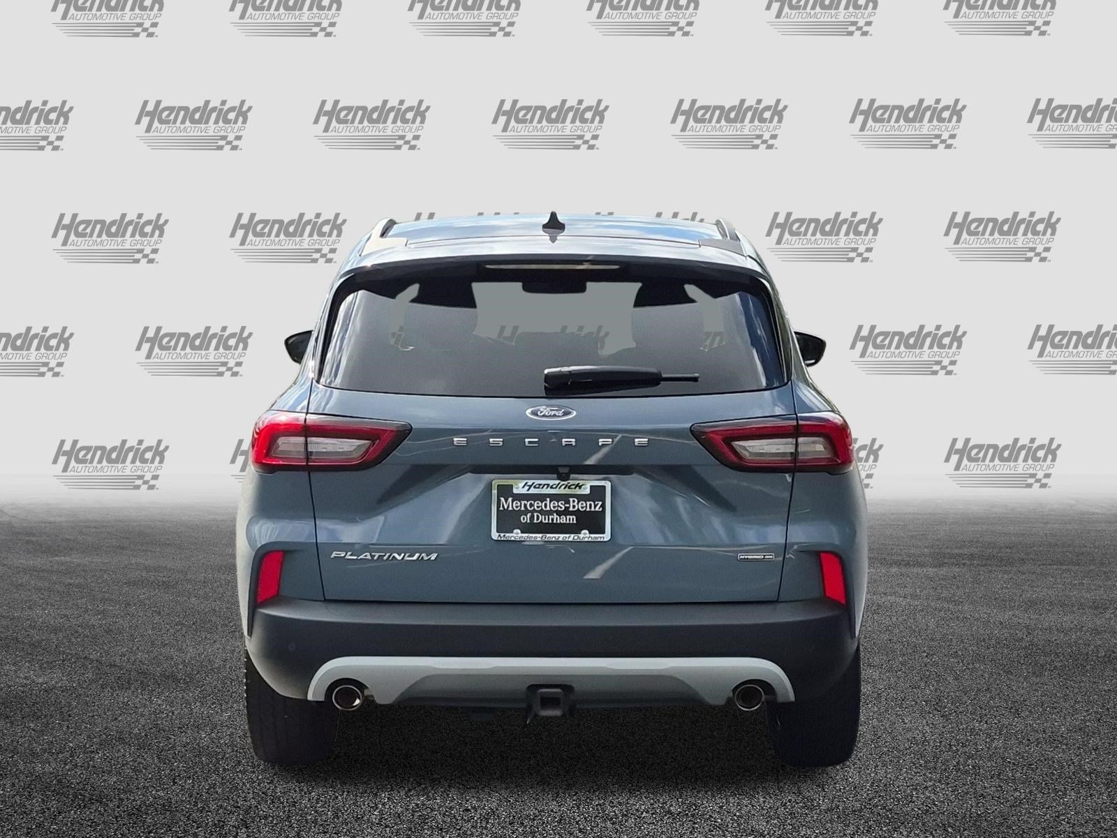 Used 2023 Ford Escape Platinum w/ Class II Trailer Tow Package AWD/4WD image 9