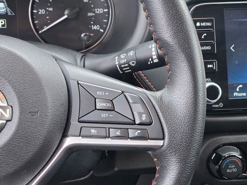 Used 2023 Nissan Kicks SR w/ Interior Electronics Package image 39