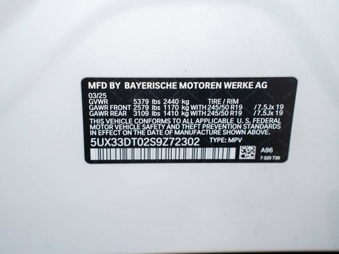 Used 2025 BMW X4 xDrive30i AWD/4WD image 37