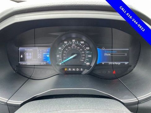 Used 2022 Ford Edge SEL w/ Convenience Package image 4