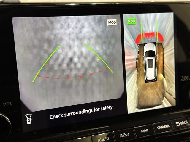 Used 2024 Nissan Pathfinder Platinum w/ Cargo Package FWD image 21