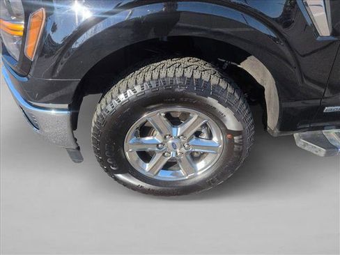 Used 2024 Ford F150 XLT w/ Mobile Office Package image 24