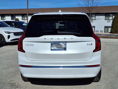 New 2026 Volvo XC90 B6 Core w/ Protection Package AWD/4WD image 4