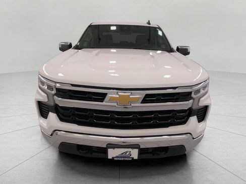Used 2024 Chevrolet Silverado 1500 LT AWD/4WD image 13
