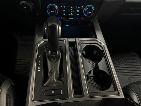 Used 2019 Ford F150 Raptor w/ Equipment Group 802A Luxury image 22