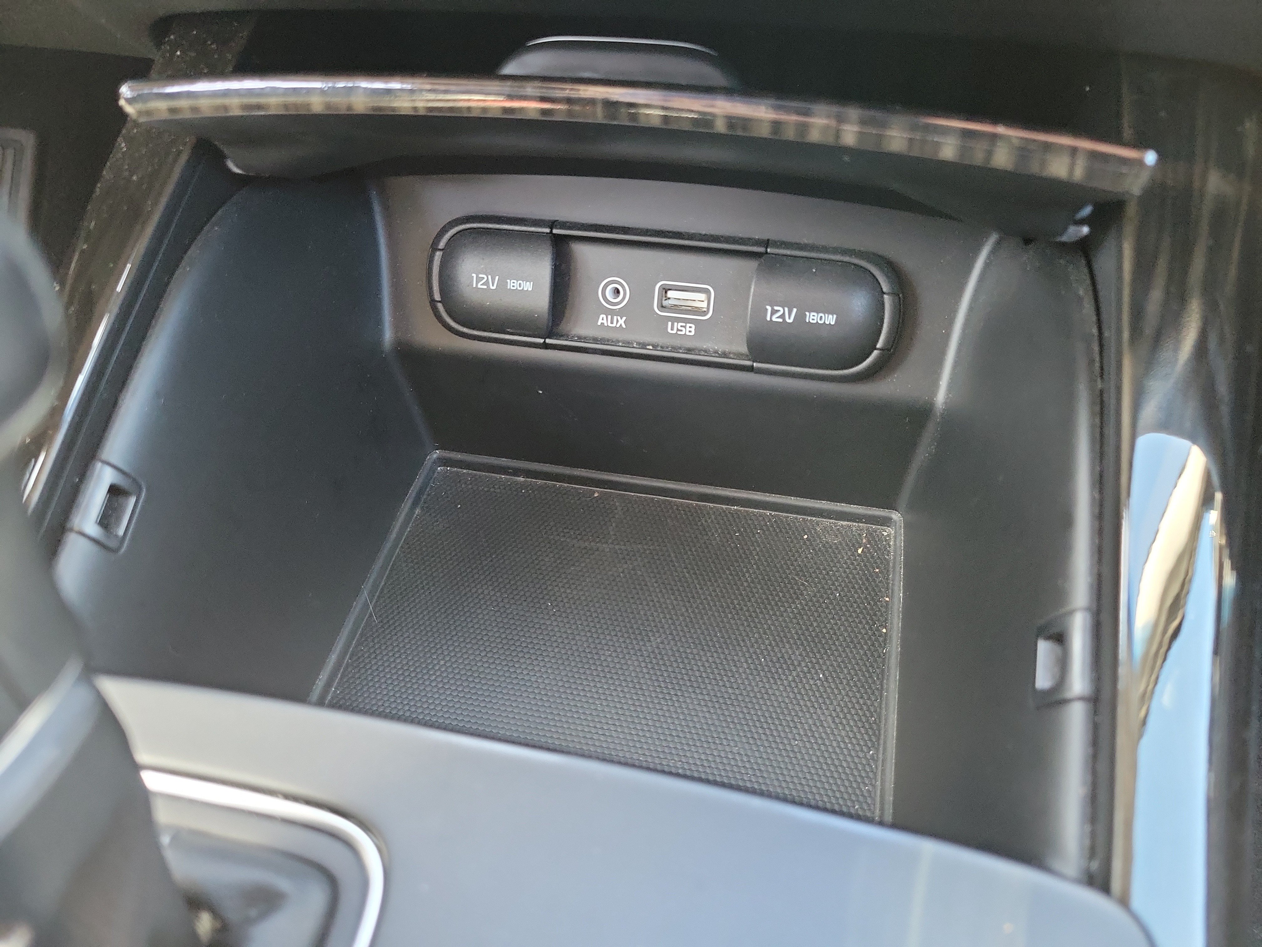 Used 2019 Kia Sorento EX w/ EX Touring Package FWD image 23