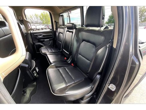 Used 2019 RAM 1500 Laramie AWD/4WD image 27