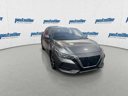 Used 2022 Nissan Sentra SV FWD image 3