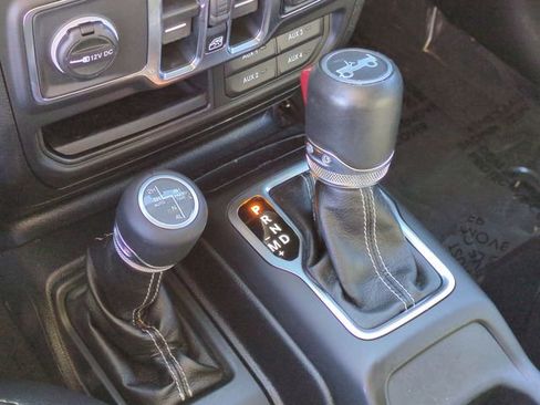 Used 2018 Jeep Wrangler Unlimited Moab w/ Quick Order Package 24M Moab image 20