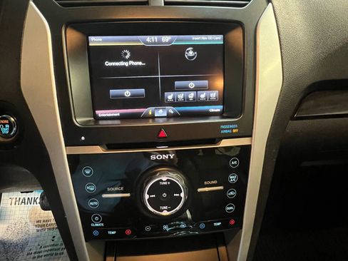 Used 2014 Ford Explorer Limited w/ Equipment Group 301A image 10