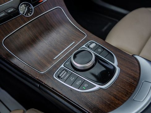 Used 2020 Mercedes-Benz C 300 Sedan image 22