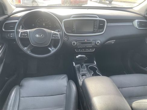 Used 2019 Kia Sorento SX image 6