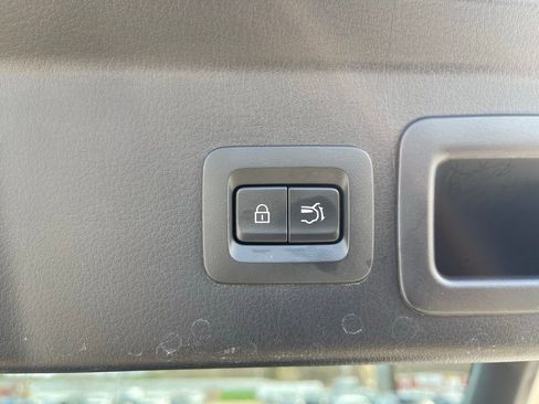 Used 2022 MAZDA CX-30 AWD 2.5 S w/ Premium Package image 33