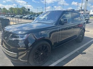 Used 2023 Land Rover Range Rover SE AWD/4WD video 1