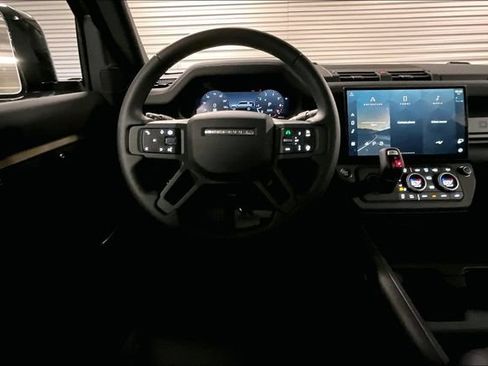 Certified 2026 Land Rover Defender 110 S AWD/4WD image 4