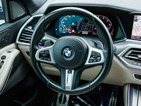 Used 2020 BMW X5 M50i w/ Executive Package image 13