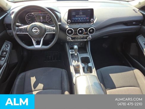 Used 2024 Nissan Sentra SV FWD image 9