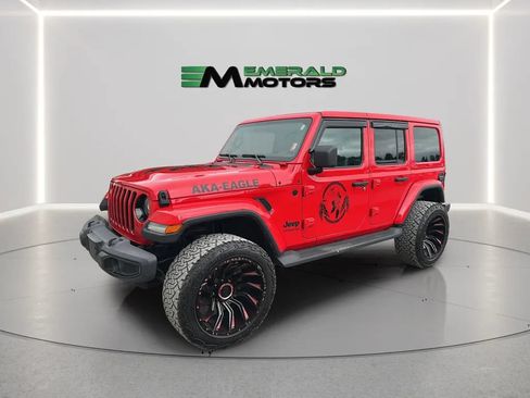 Used 2022 Jeep Wrangler Unlimited Sahara AWD/4WD image 1