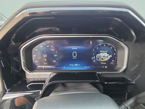 New 2026 Chevrolet Silverado 2500 LT w/ Trail Boss Package AWD/4WD image 39
