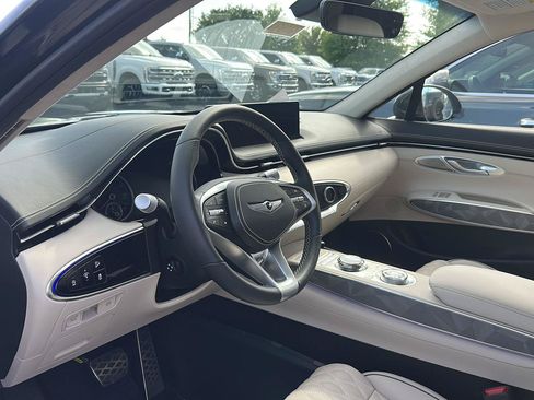 Used 2025 Genesis GV70 3.5T Sport w/ Sport Advanced Package AWD/4WD image 2