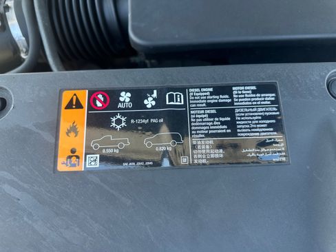 Used 2019 Chevrolet Tahoe LT image 31