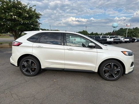 Used 2019 Ford Edge ST AWD/4WD image 9