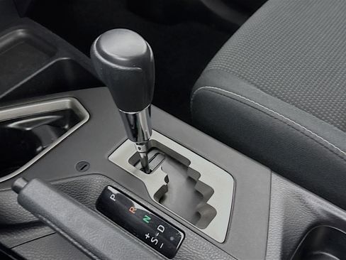 Used 2018 Toyota RAV4 XLE image 16