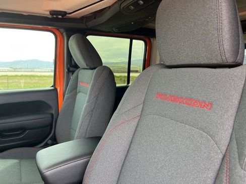 New 2026 Jeep Wrangler Unlimited Rubicon image 13