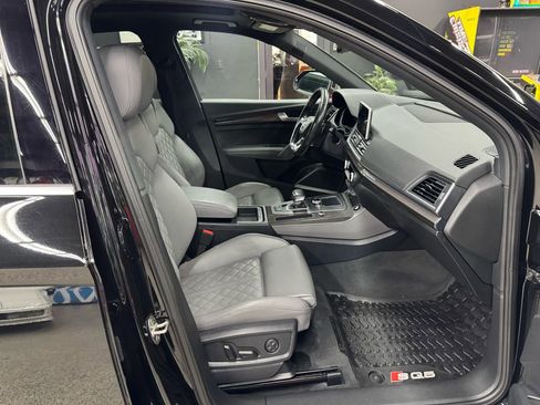 Used 2018 Audi SQ5 Prestige w/ Prestige Package AWD/4WD image 20
