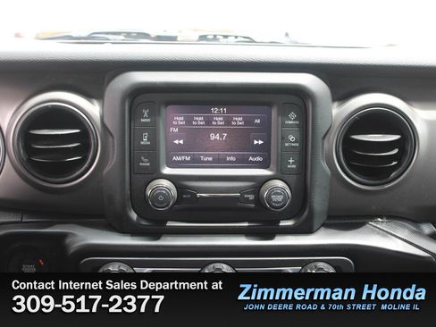 Used 2021 Jeep Gladiator Sport w/ Trailer Tow Package AWD/4WD image 13