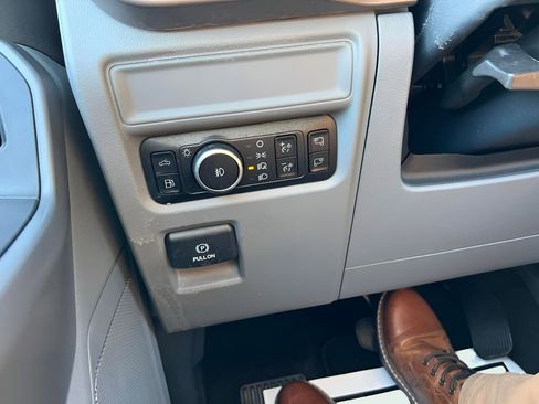 Used 2025 Ford F150 XLT w/ Equipment Group 302A MID image 31