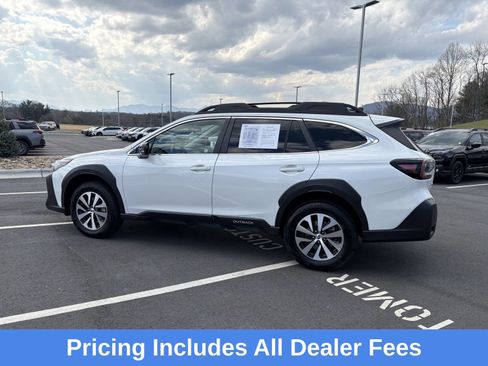 Certified 2025 Subaru Outback Premium AWD/4WD image 5