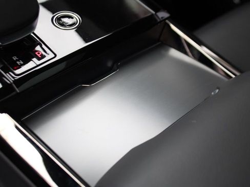 Used 2024 Land Rover Range Rover Sport Dynamic SE image 24