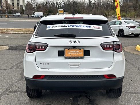 Certified 2023 Jeep Compass Sport image 3