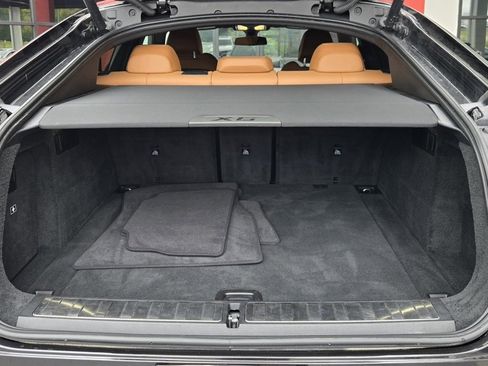 Used 2022 BMW X6 xDrive40i image 16