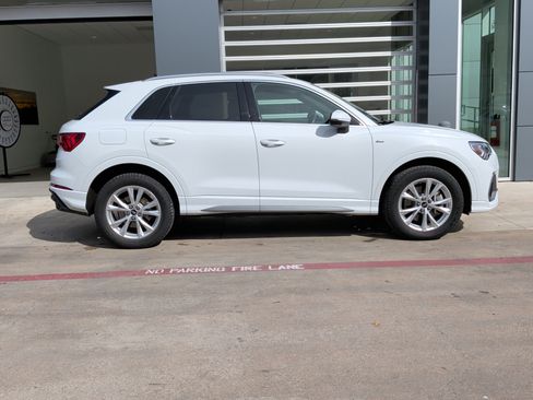 Used 2023 Audi Q3 2.0T Premium Plus w/ Premium Plus Package image 11