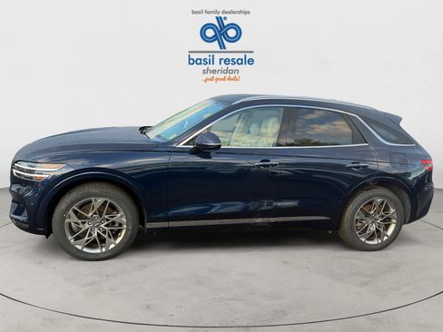 Used 2022 Genesis GV70 2.5T w/ Advanced Package AWD/4WD image 3