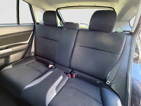 Used 2017 Subaru Crosstrek 2.0i Premium AWD/4WD image 15