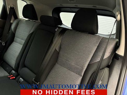 Used 2022 Nissan Rogue SV AWD/4WD image 15